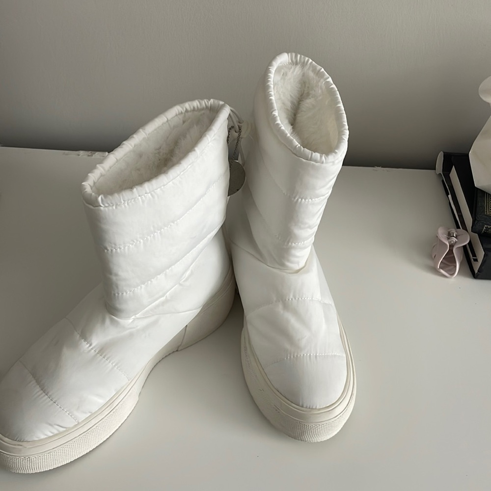 J/Slides Puffer Fur Waterproof Platform Boots